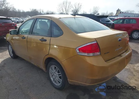 2009 Ford Focus Se z USA, uszkodzony, nr VIN 1FAHP35N99W266427